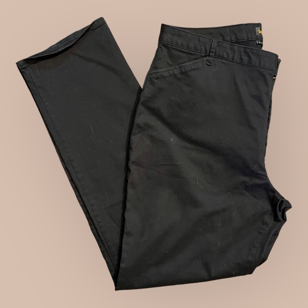 Lee Straight Leg Relax Fit Mid Rise 18W Tall Jeans Black Effortless Wash & Wear